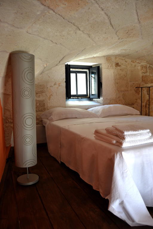 La Violetta Ostuni Διαμέρισμα Δωμάτιο φωτογραφία
